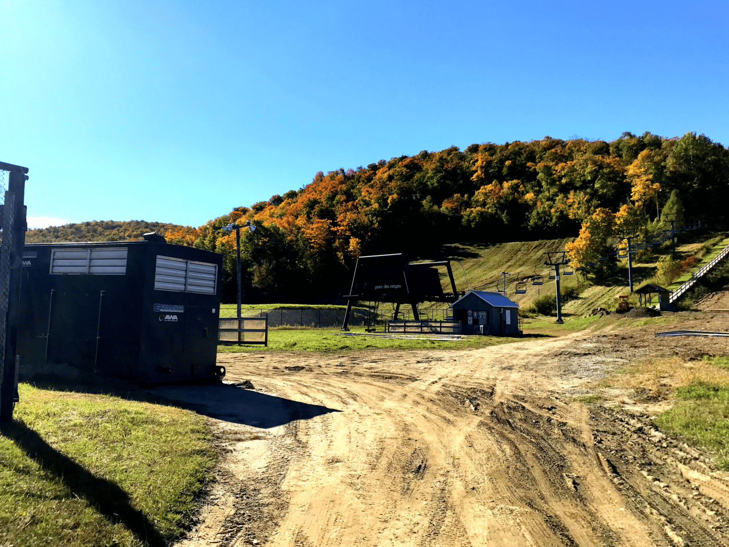 Mobile compressor room exterior solution ski station rental snow making solution